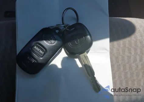 2006 Toyota Corolla Le from USA, damaged, VIN 2T1BR30E66C692033